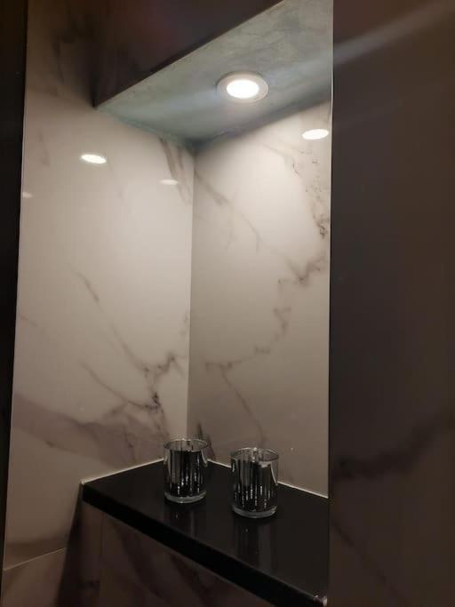 N&Ghomesweethome Raffaelloelegante Appartamento Ideale Casa Vacanze Affari Milan Bagian luar foto